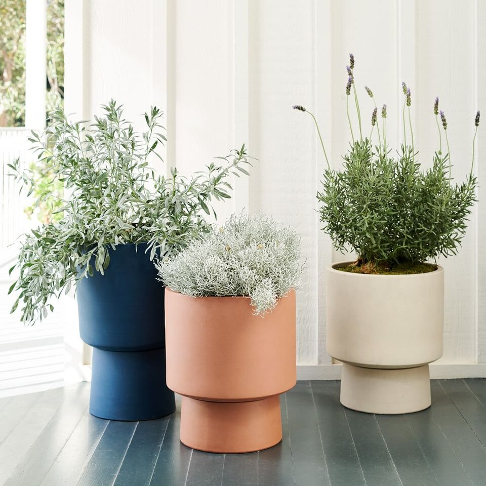 Bishop Indoor/Outdoor Pedestal Planters | West Elm Australia